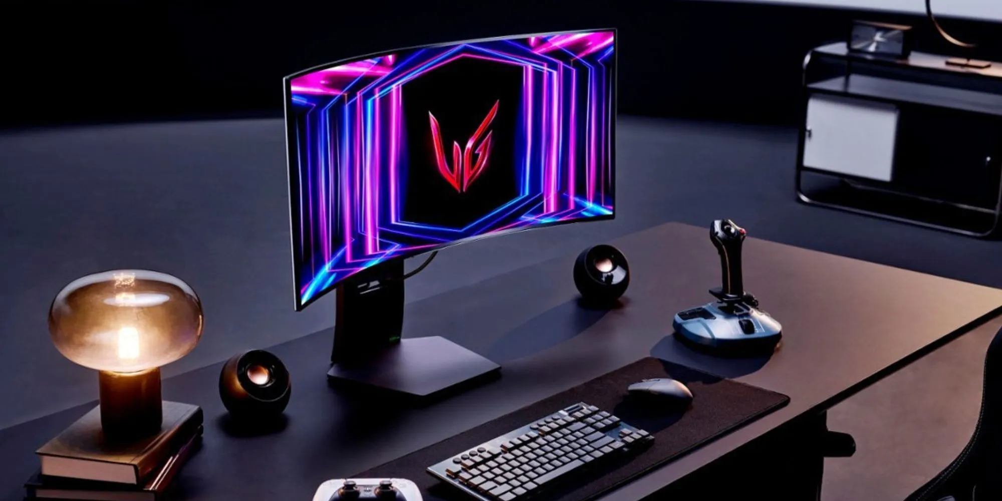 LG UltraGear 32GS60QC Review: A Curved Gaming Monitor That Packs a Punch 🎮🖥️