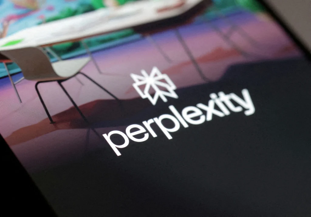 Perplexity Voice Assistant for iPhone: The Ultimate Guide to Smarter Voice Commands 📱🤖 3 PERPLEXITY FUNDING 0 1730870147773
